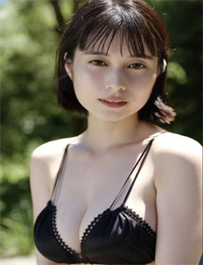 《美女的胸脯小游戏-ASESE》