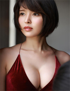 《美眉脱裤子-骷髅党》