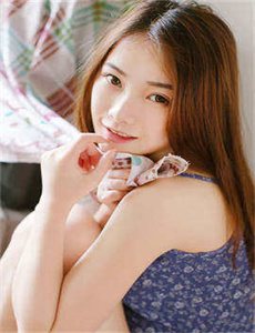 《十八款禁用软件下载免费-床上美女》