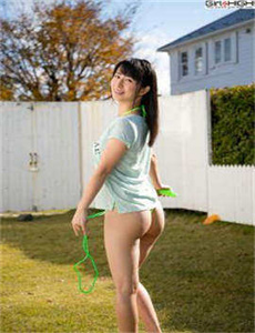 《俄罗斯娇小的学生VIDEOS16HD-欧美xi人大胆子女艺术》