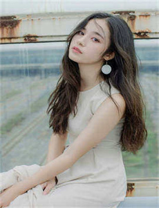 《蜜桃av-征服3疯狂的背后》